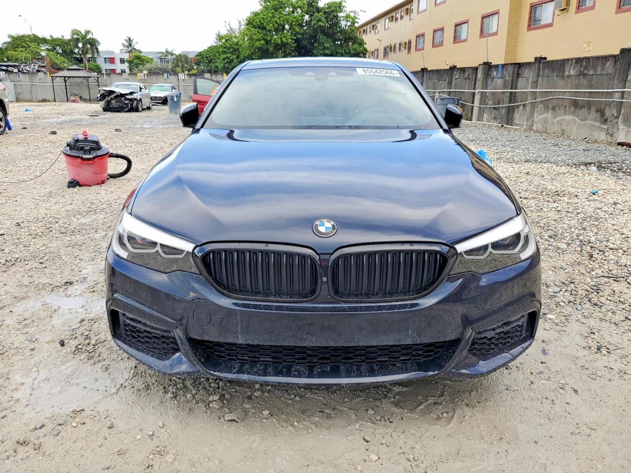 2020 BMW 540 I - Image 5