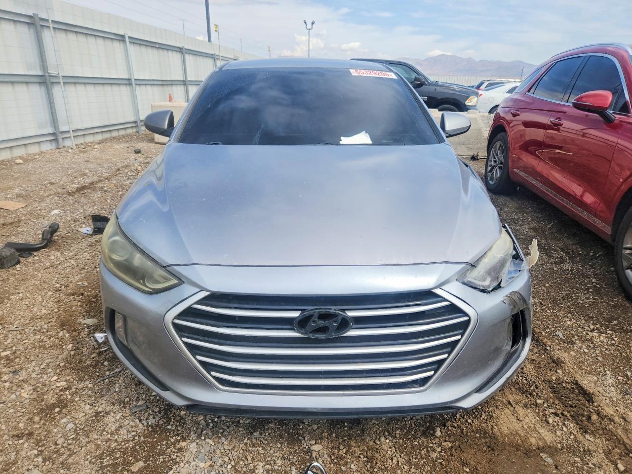 2017 Hyundai Elantra Se - Image 5