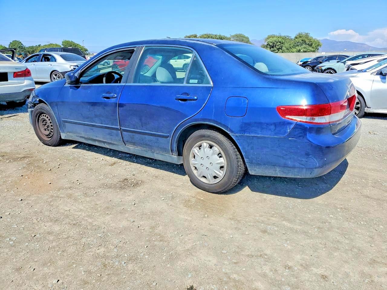 2003 Honda Accord Lx - Фото 2