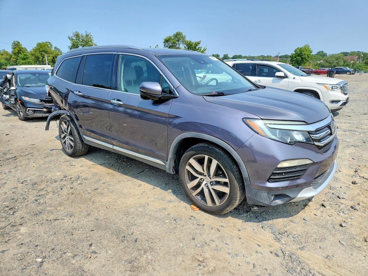2017 Honda Pilot Touring - Image 4
