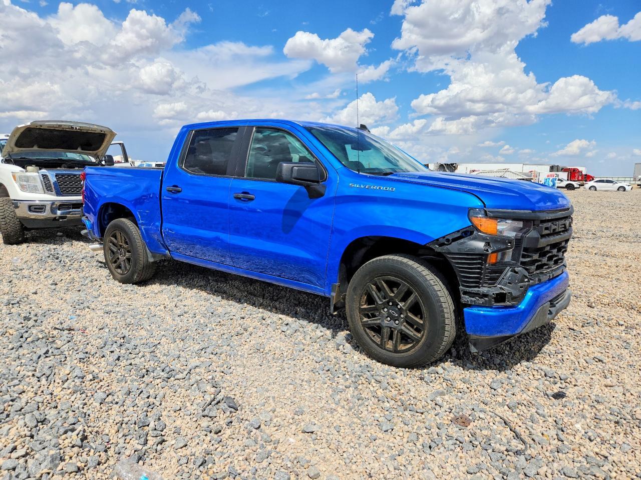 2025 Chevrolet Silverado C1500 Custom - Фото 4