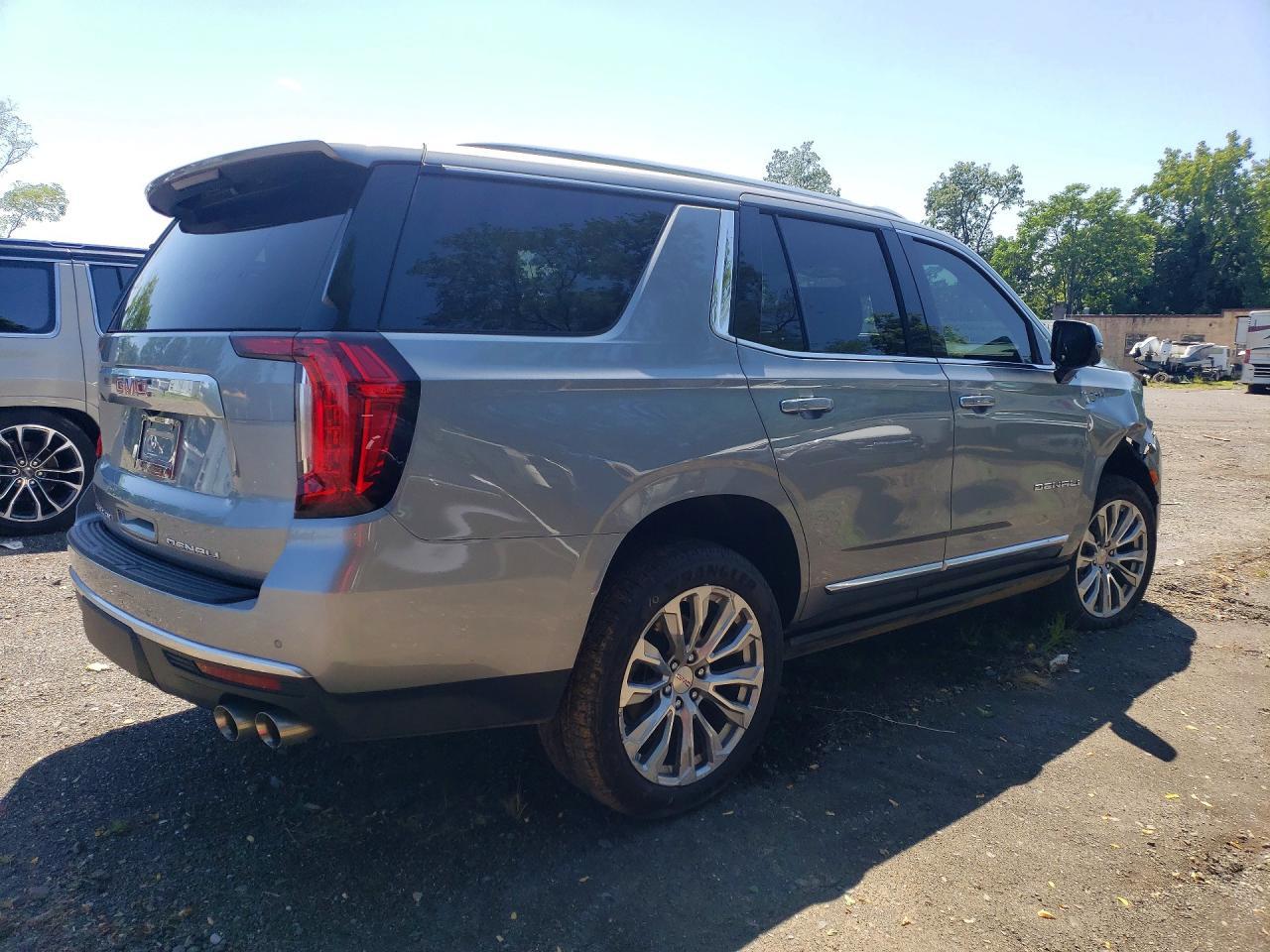 2024 GMC Yukon Denali - Фото 3