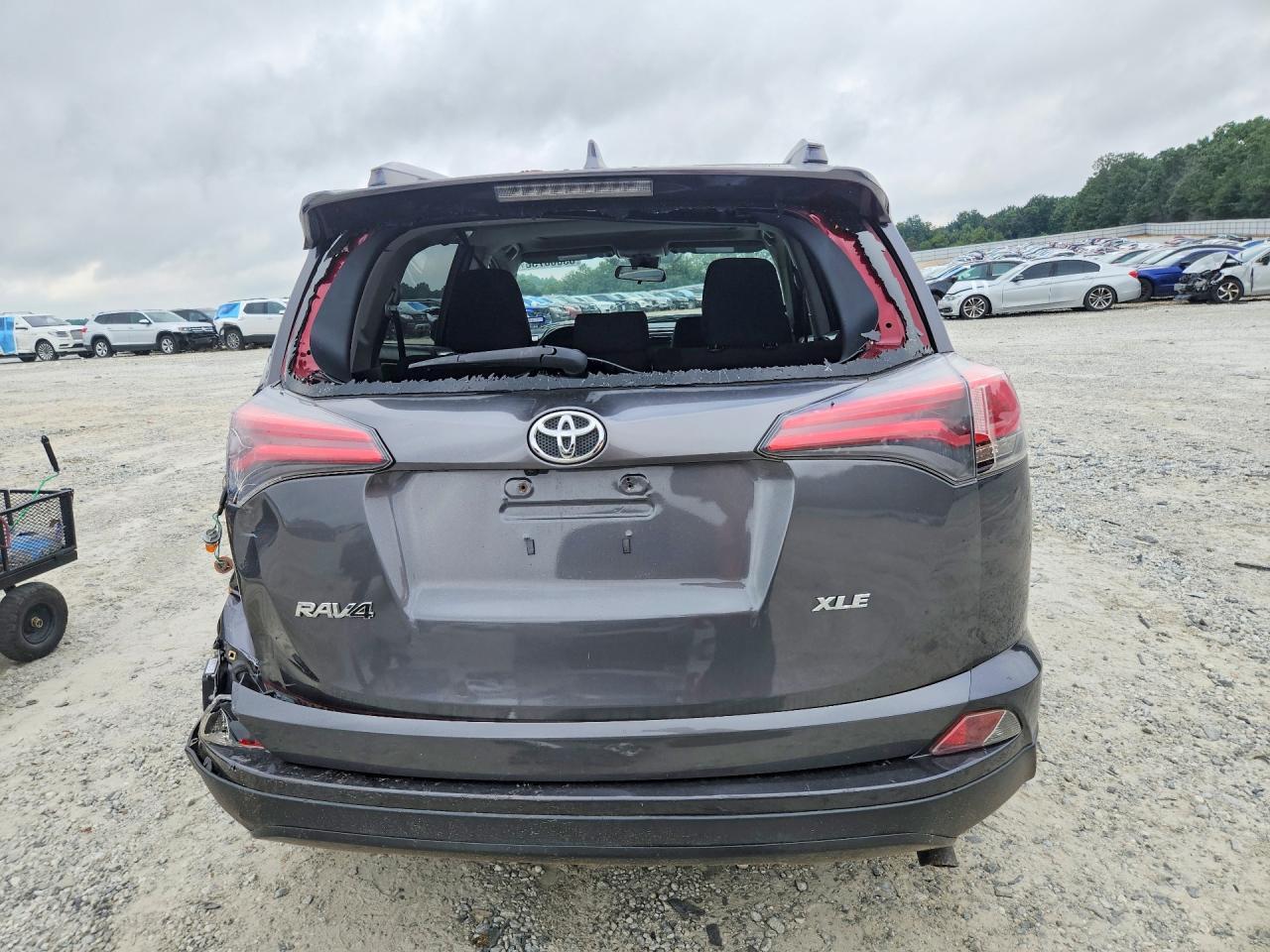 2018 Toyota Rav4 Xle - Фото 6