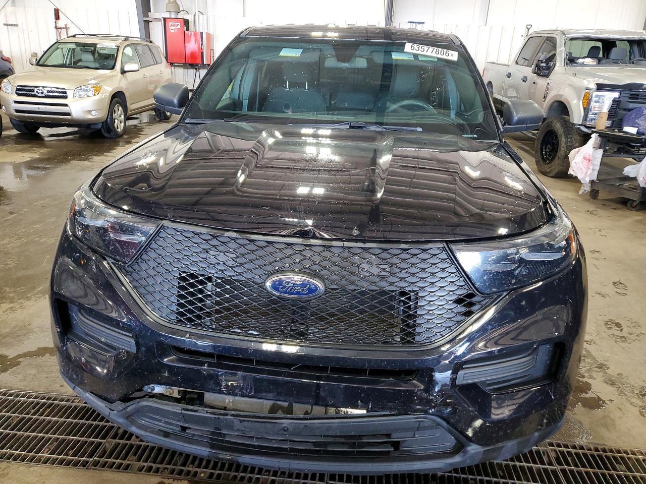 2020 Ford Explorer Police Interceptor - Фото 5