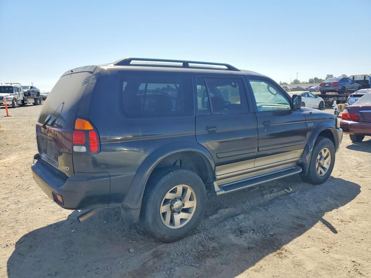 2003 Mitsubishi Montero Sport Limited - Image 3