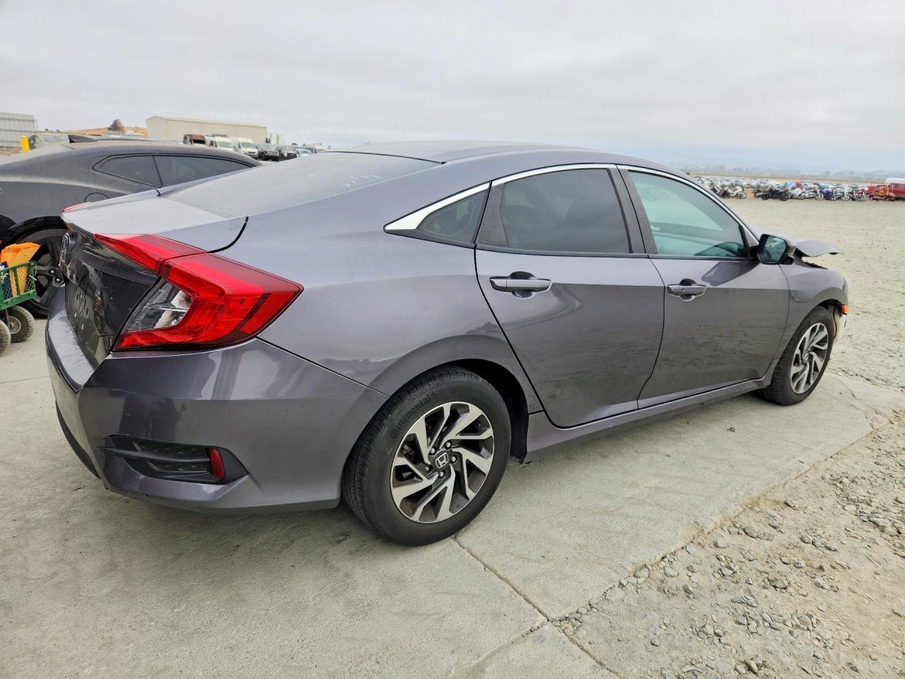 2016 Honda Civic Ex - Image 3
