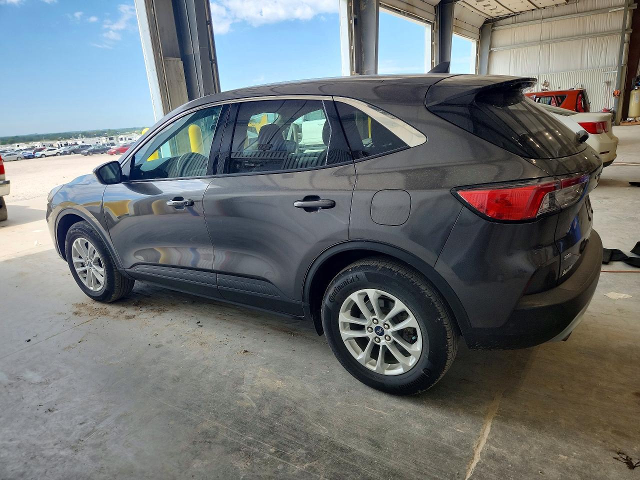 2020 Ford Escape Se - Фото 2