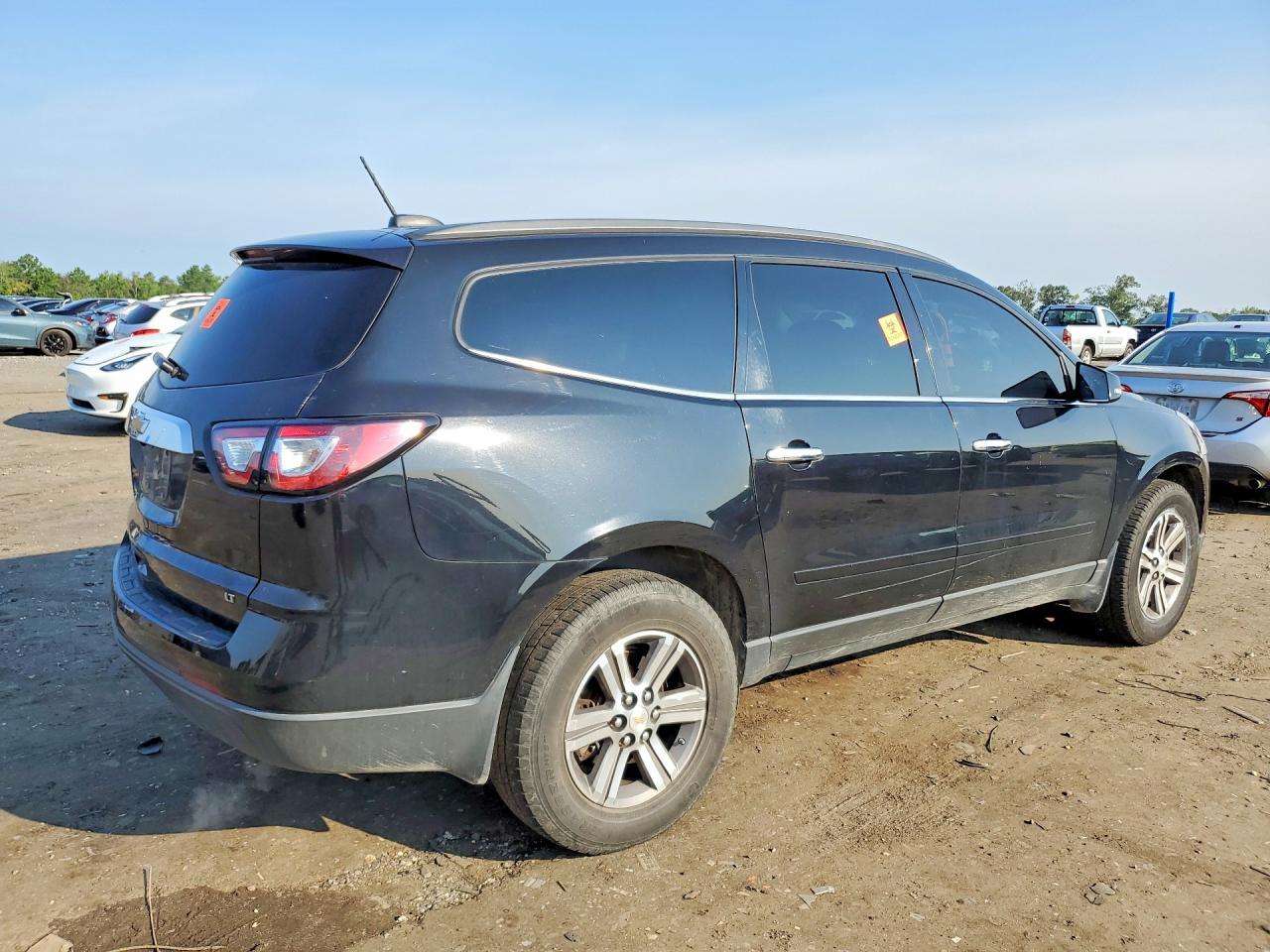 2017 Chevrolet Traverse Lt - Фото 3