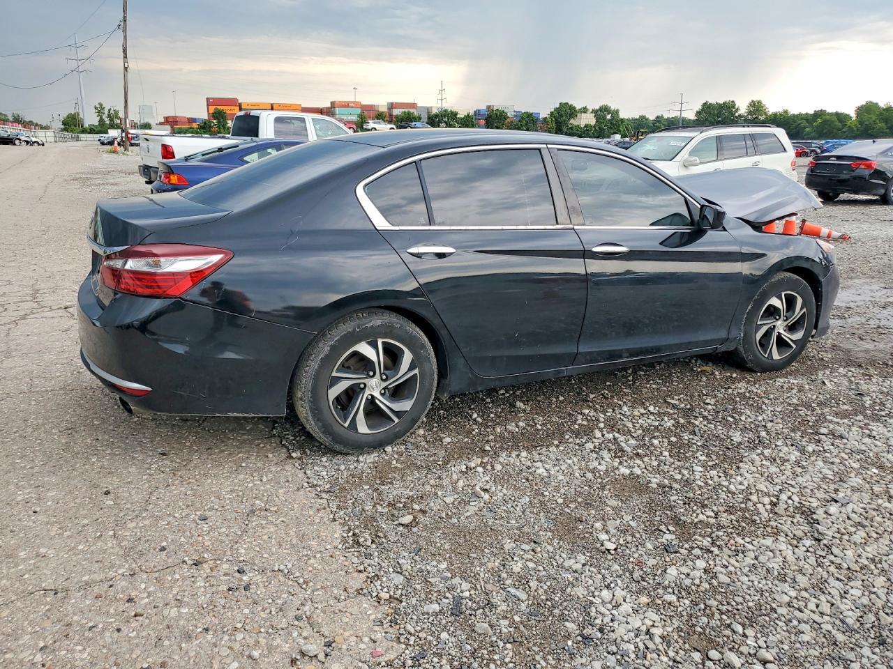 2017 Honda Accord Lx - Фото 3