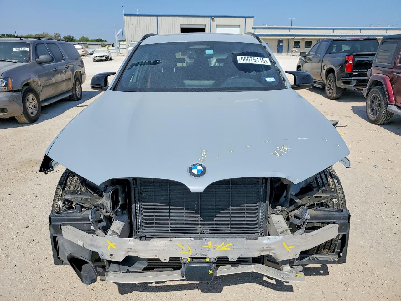 2022 BMW X3 M40I - Фото 5