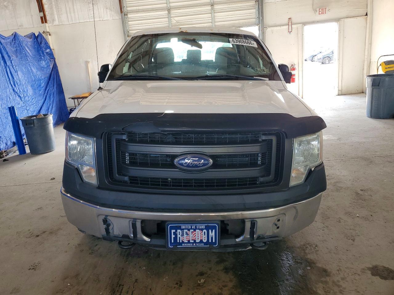 2014 Ford F150 Super Cab - Фото 5