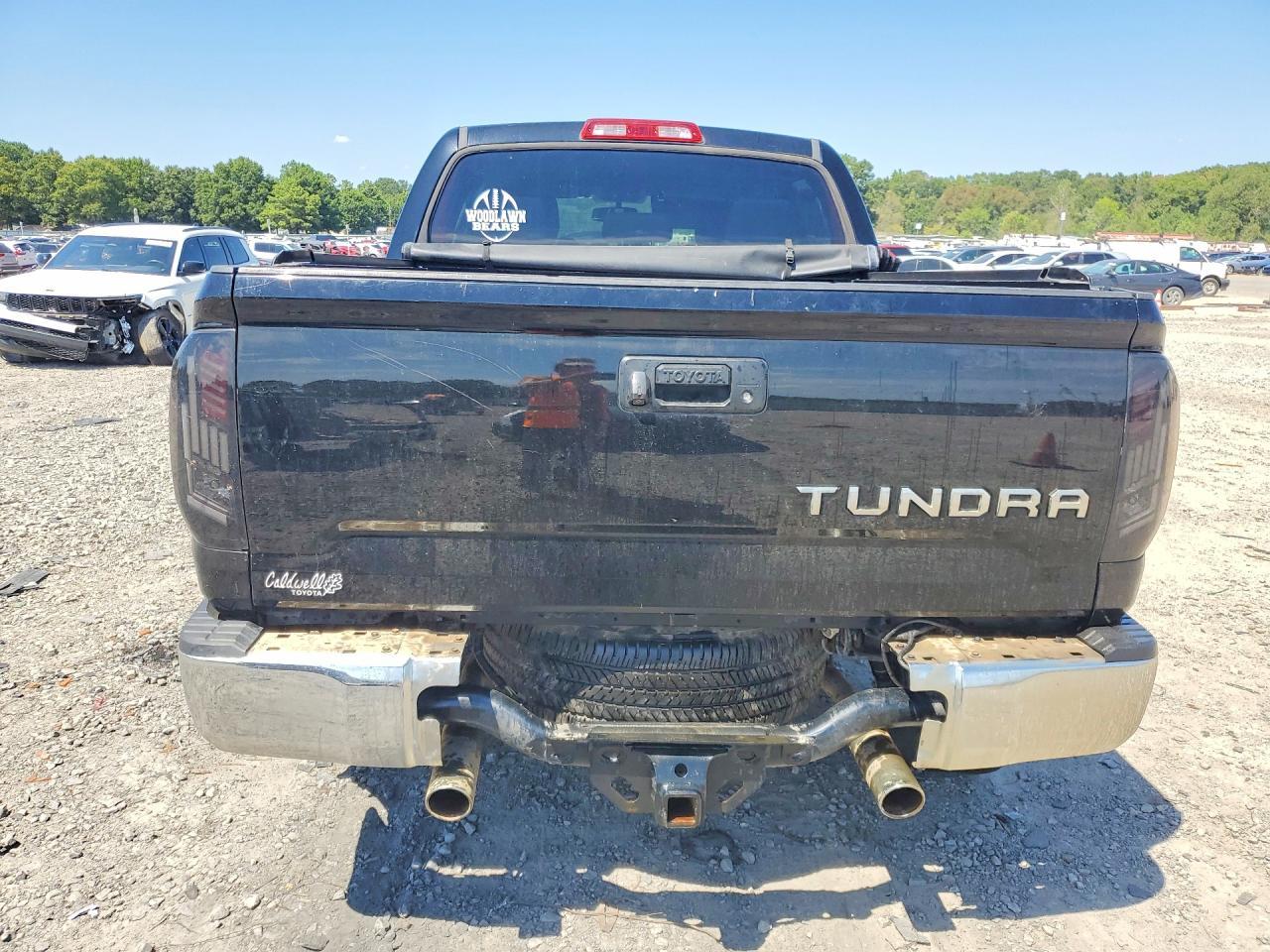 2015 Toyota Tundra Crewmax Sr5 - Image 6