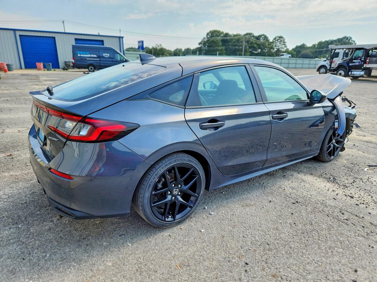 2025 Honda Civic Sport - Фото 3