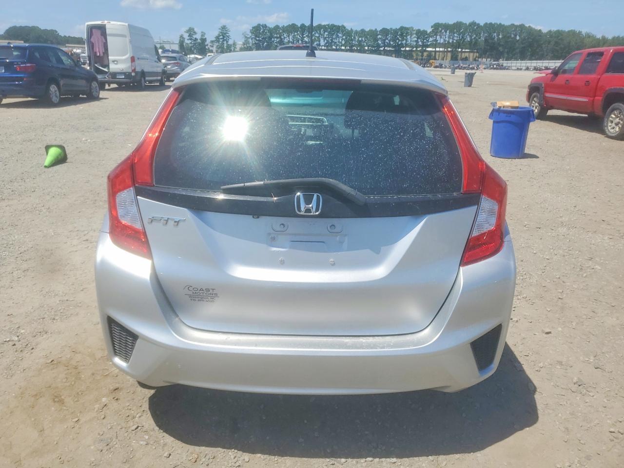 2015 Honda Fit Lx - Фото 6