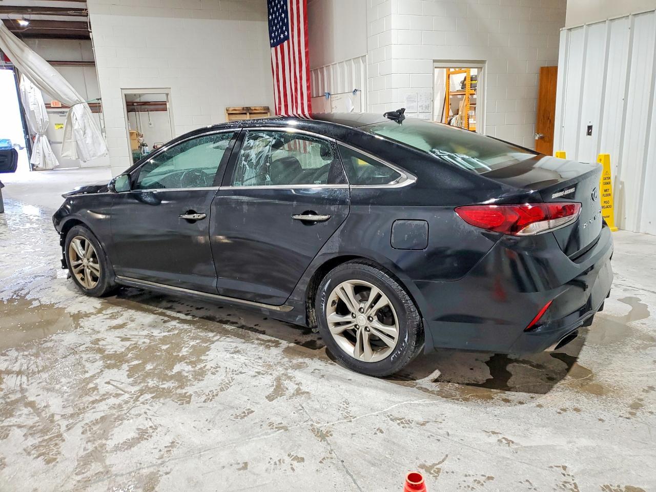 2019 Hyundai Sonata Sport - Image 2