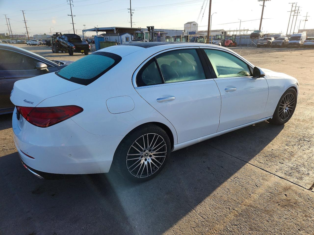2024 Mercedes-Benz C 300 4Matic - Image 3