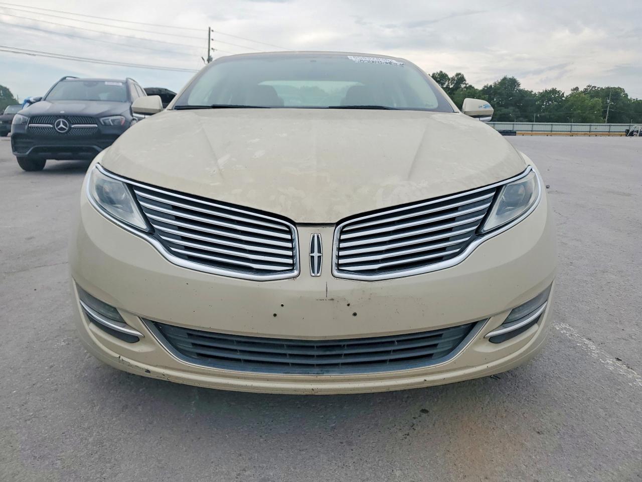 2014 Lincoln All Other - Image 5