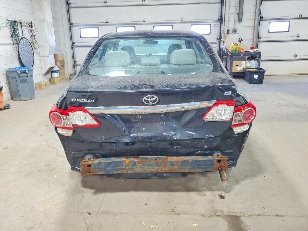 2011 Toyota Corolla Le - Image 6