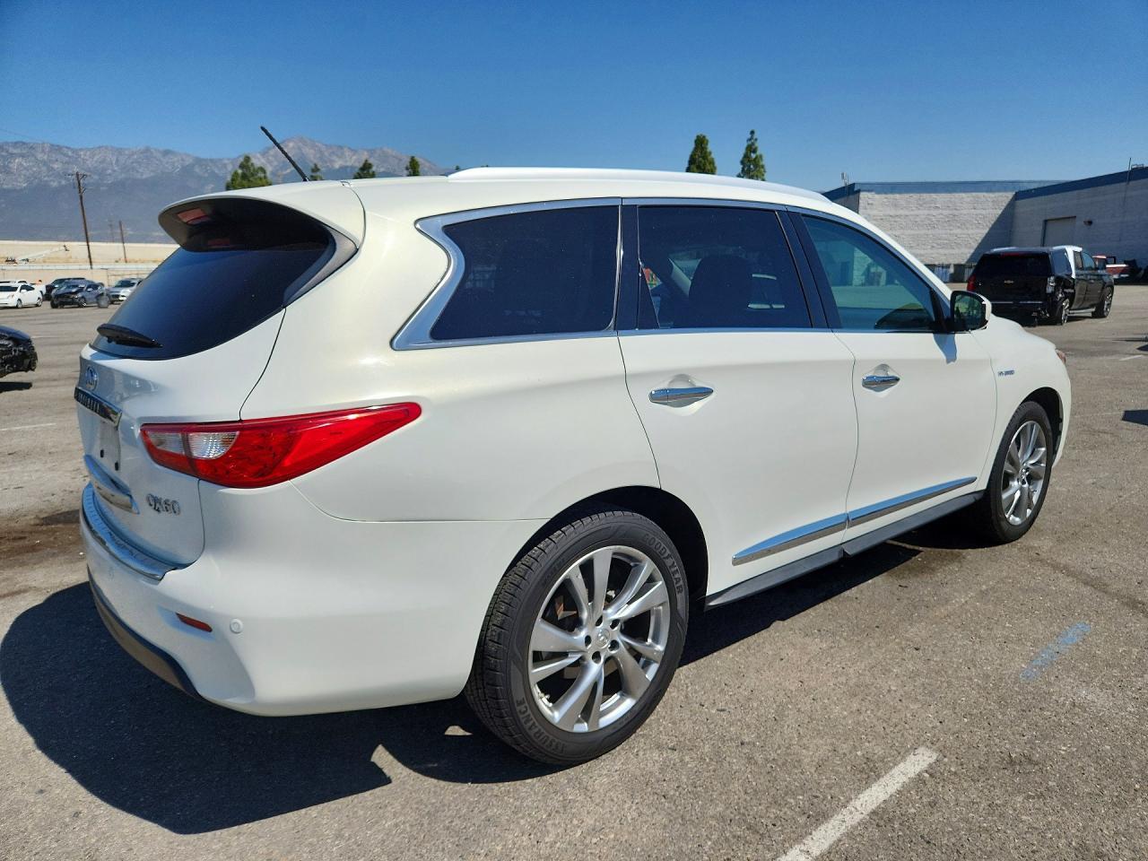 2014 Infiniti Qx60 Hybrid - Image 3