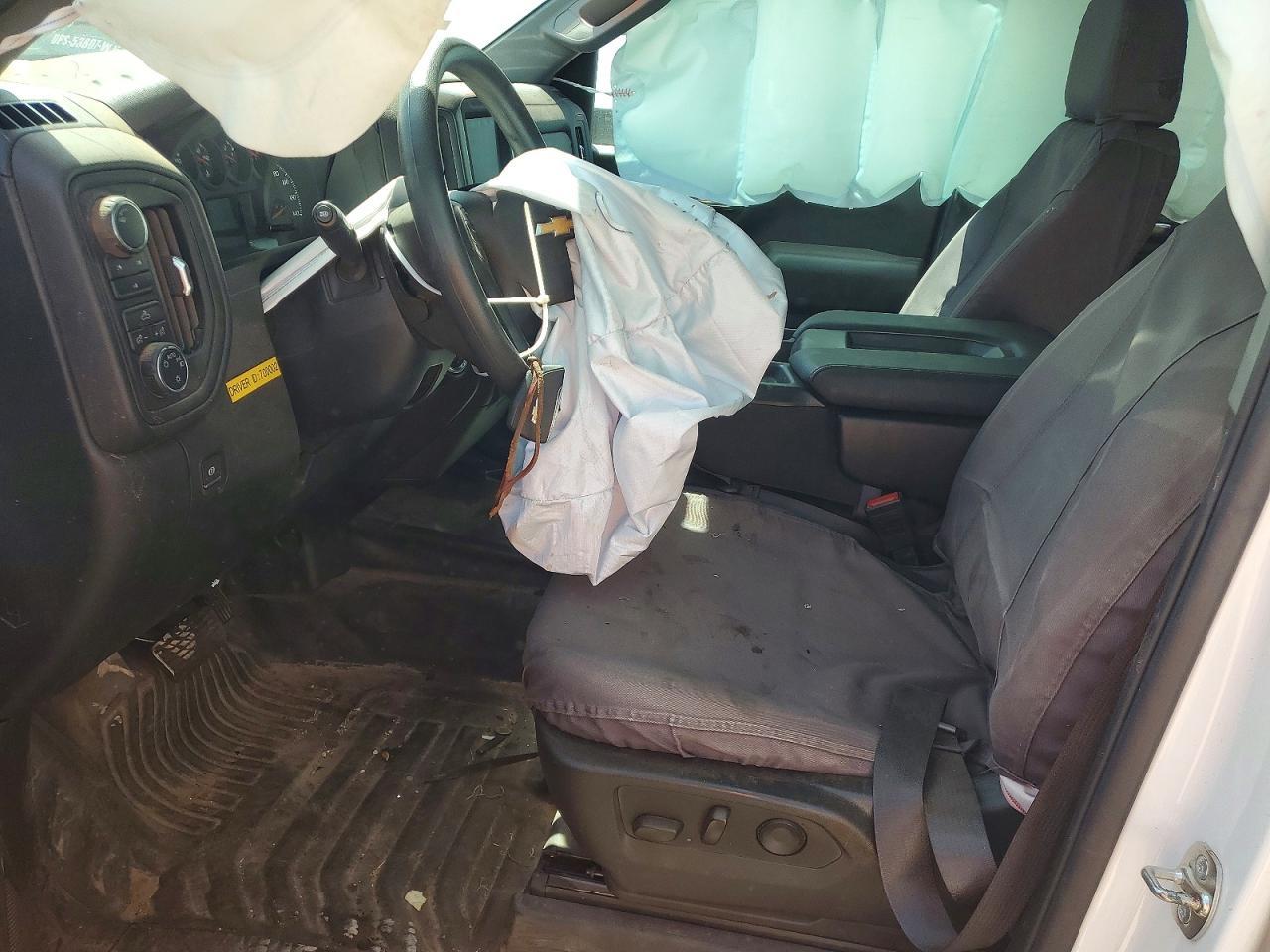 2025 Chevrolet Silverado K2500 Heavy Duty - Image 7