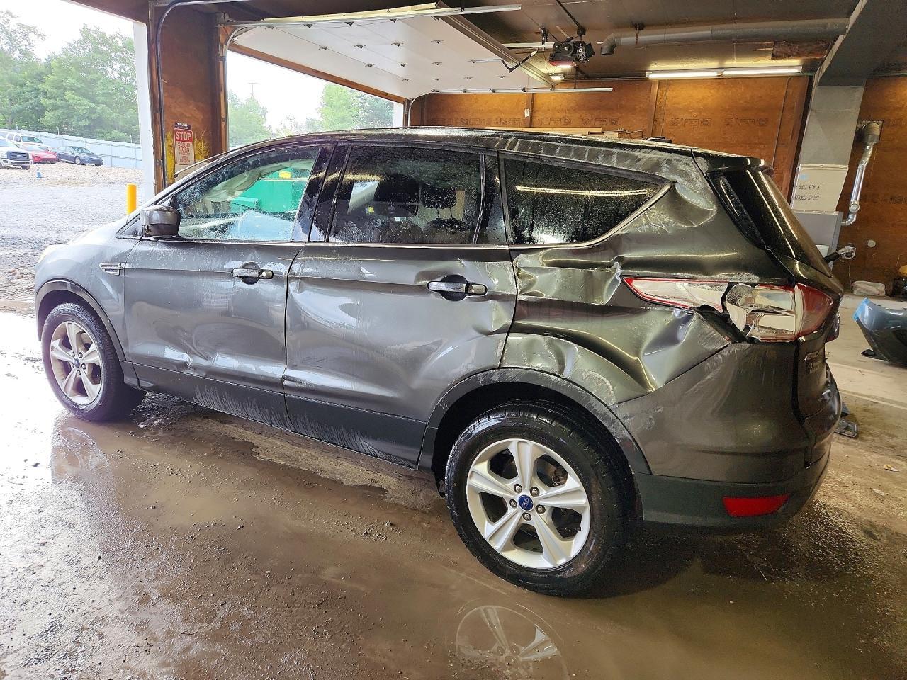 2016 Ford Escape Se - Фото 2