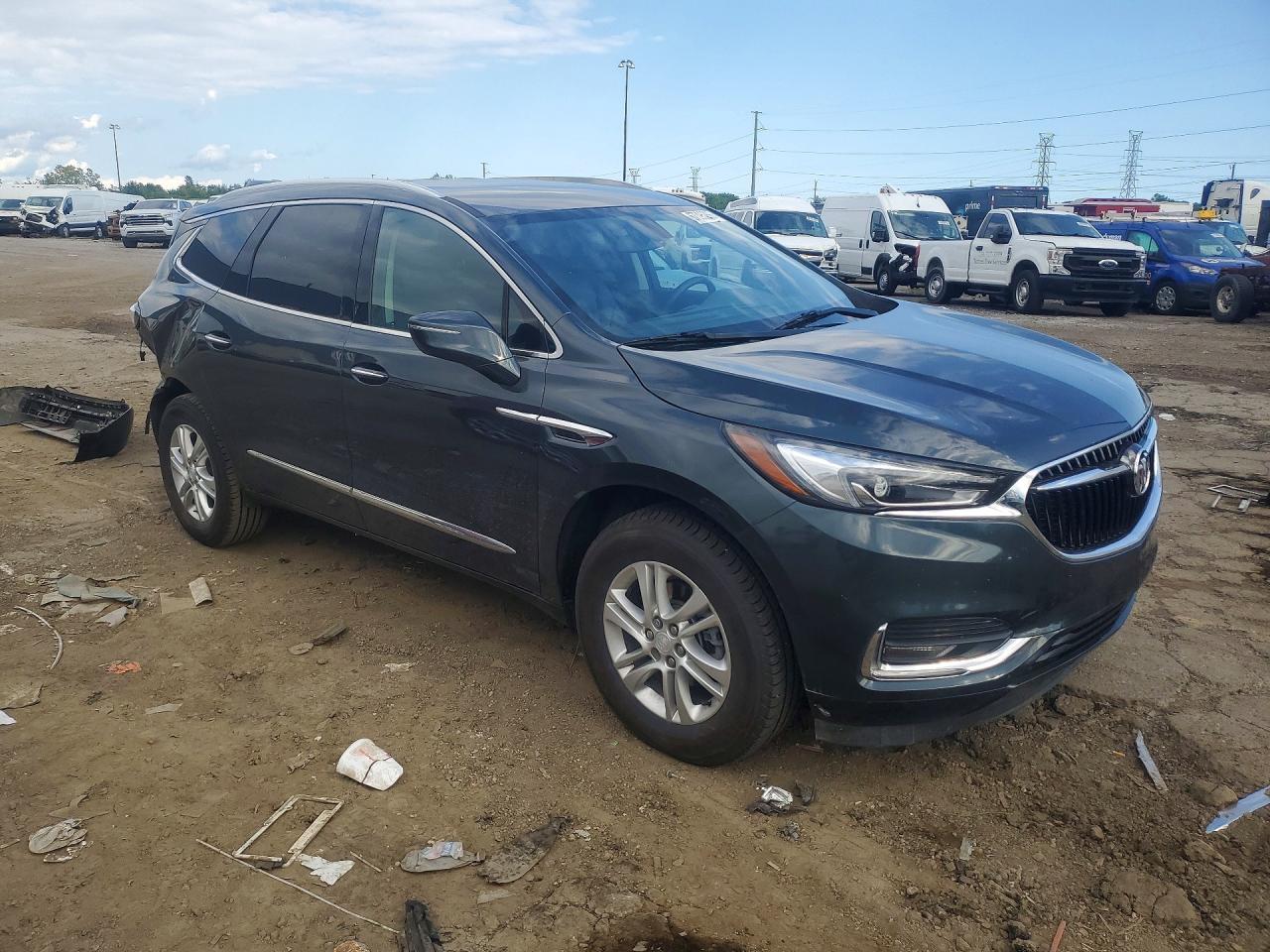 2021 Buick Enclave Essence - Image 4