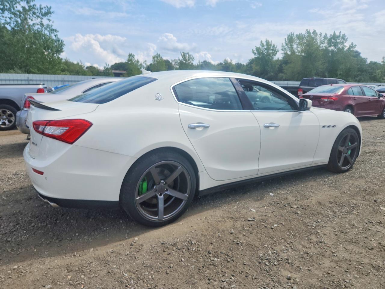 2014 Maserati Ghibli S - Image 3