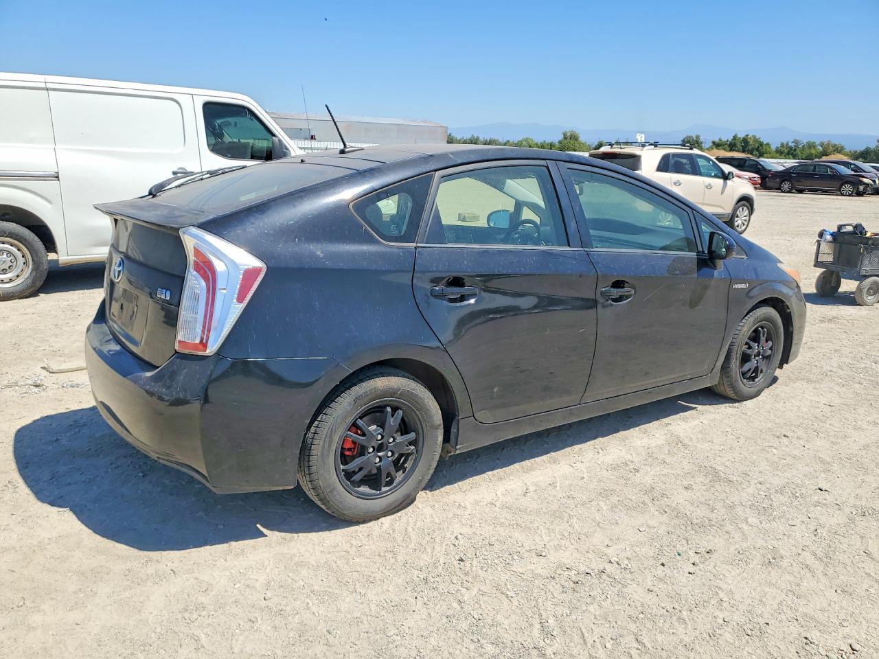 2013 Toyota Prius Four - Image 3