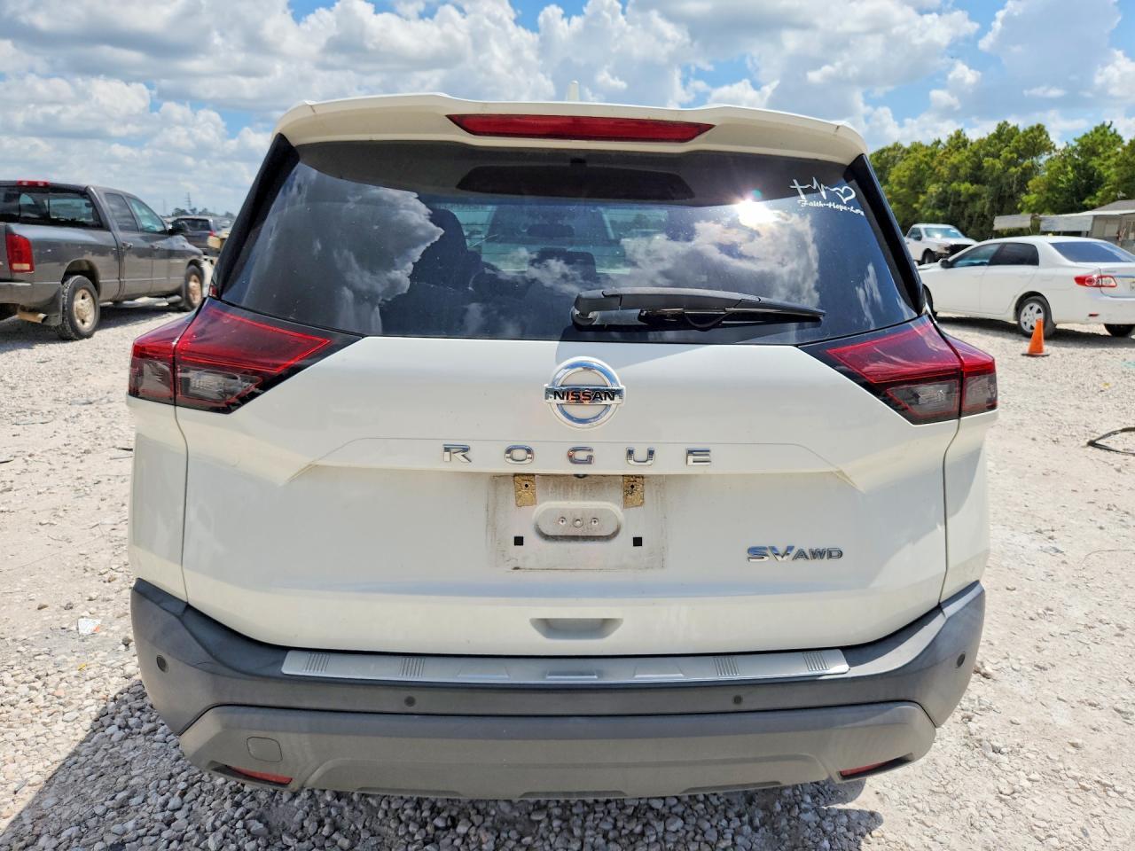 2021 Nissan Rogue Sv - Фото 6