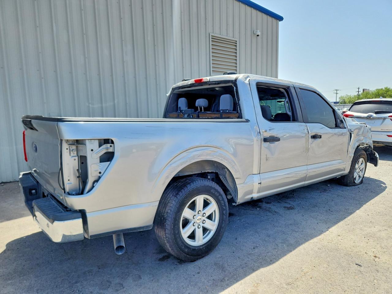 2023 Ford F150 Supercrew - Фото 3