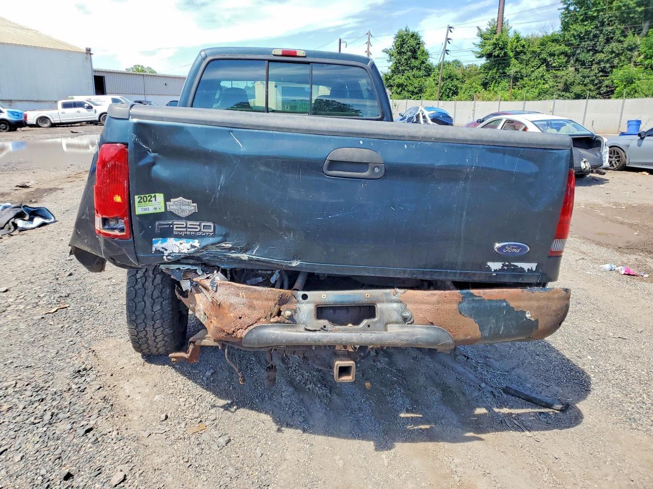 2004 Ford F250 Super Duty - Image 6