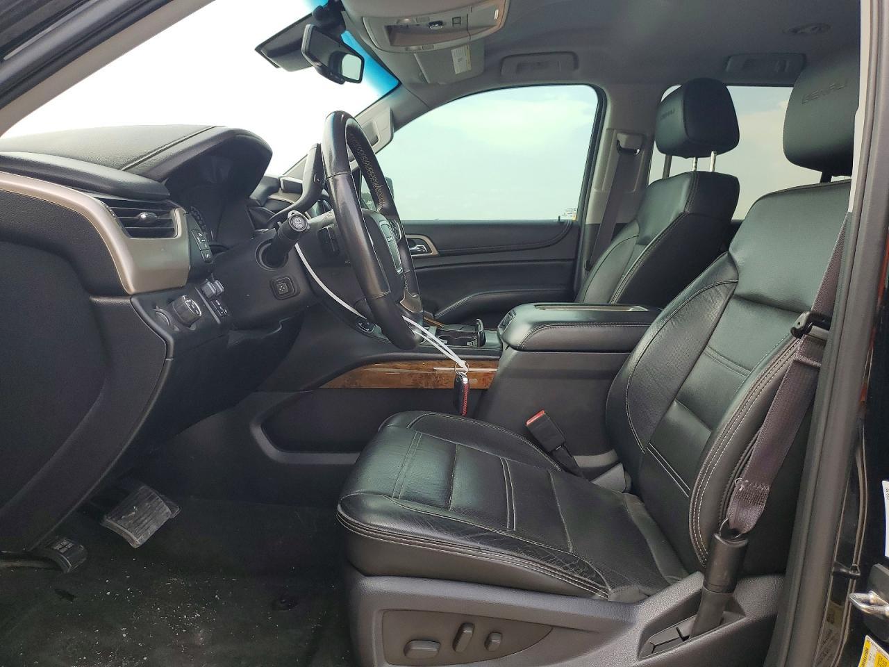 2015 GMC Yukon Denali - Фото 7