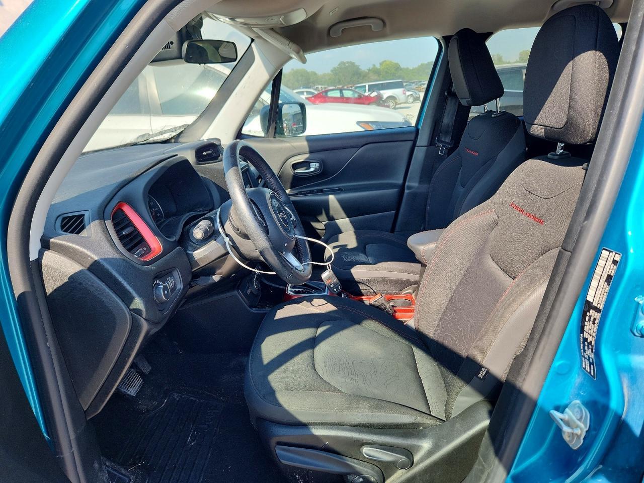 2020 Jeep Renegade Trailhawk - Image 7