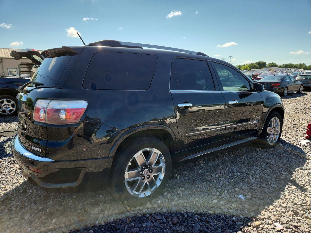 2012 GMC Acadia Denali - Фото 3