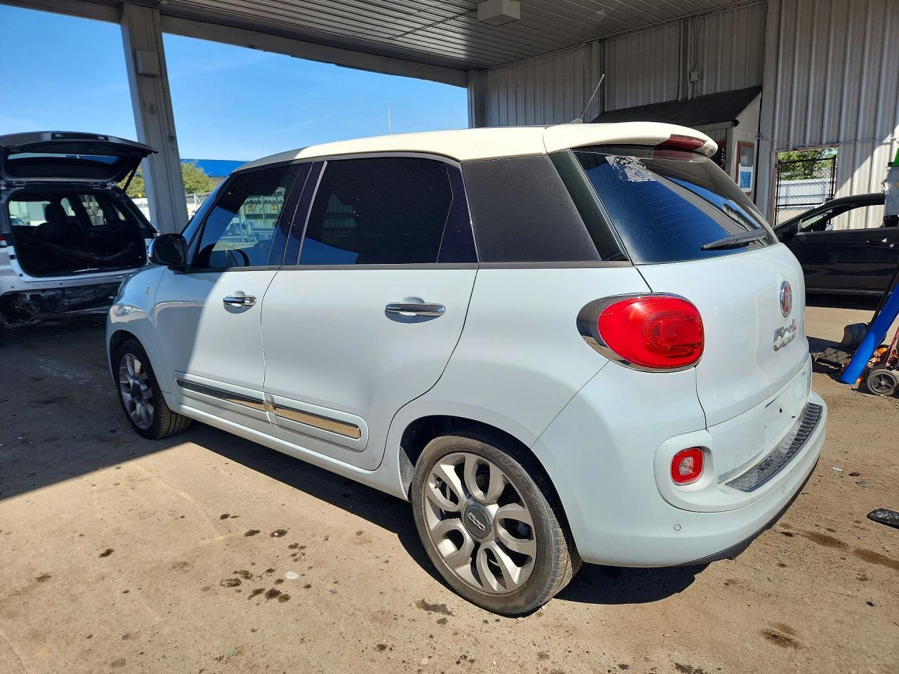 2014 Fiat 500L Lounge - Фото 2