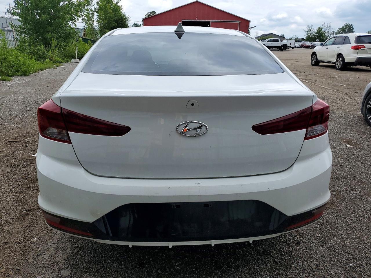 2019 Hyundai Elantra Sel - Image 6
