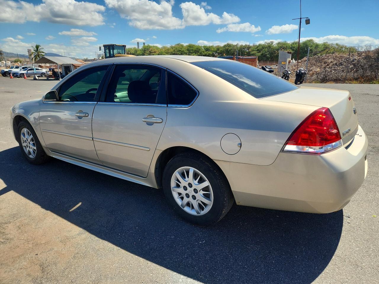 2010 Chevrolet Impala Police - Фото 2
