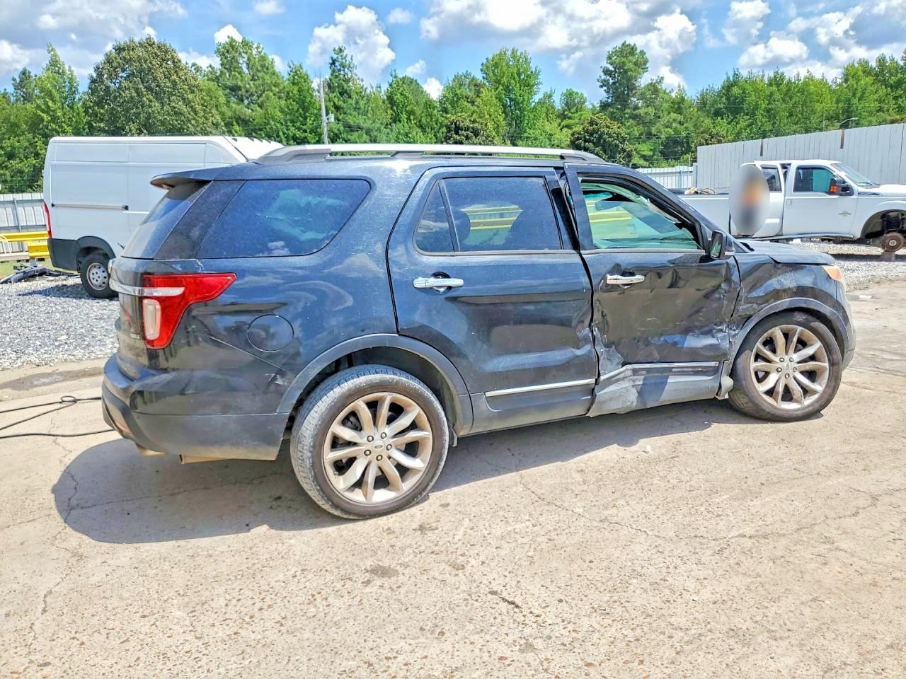 2014 Ford Explorer Xlt - Фото 3