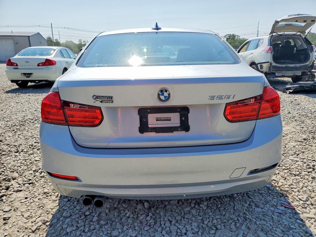 2015 BMW 328 Xi Sulev - Фото 6