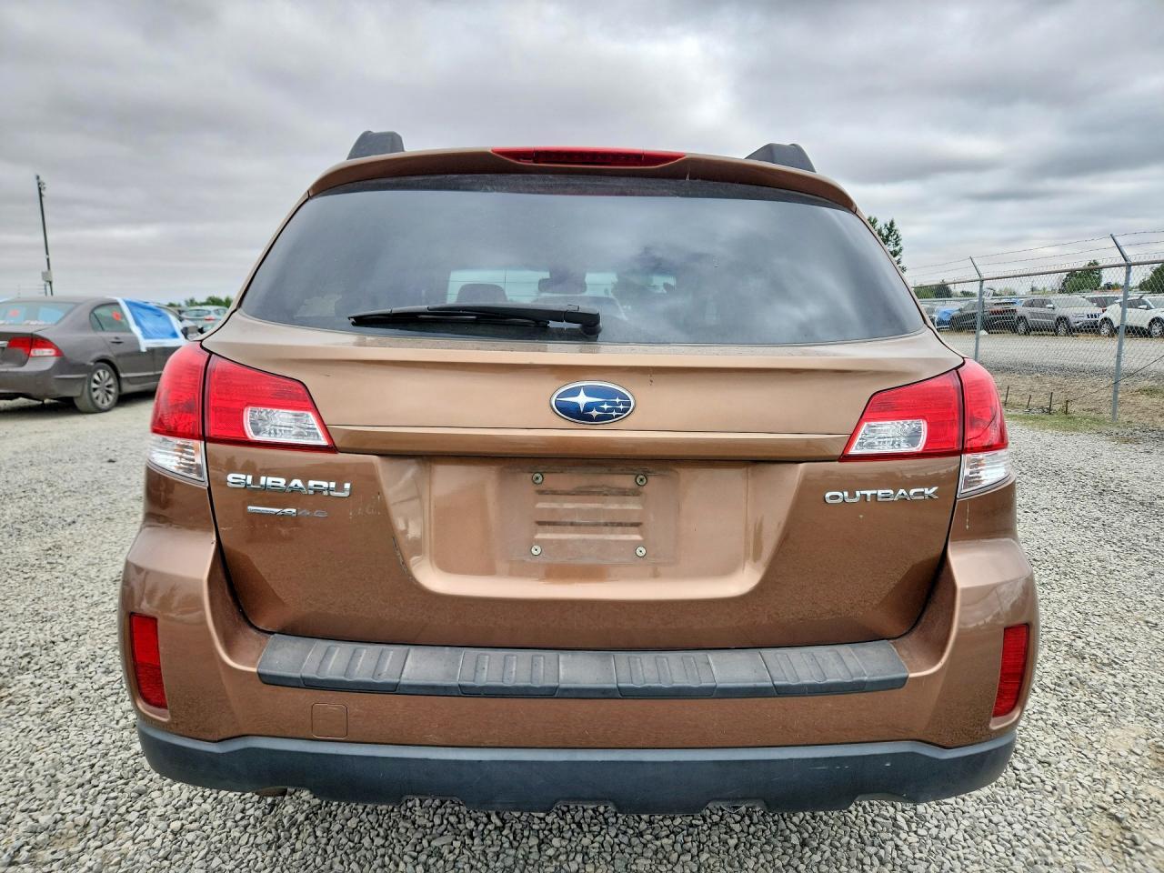2011 Subaru Outback 2.5I Premium - Фото 6