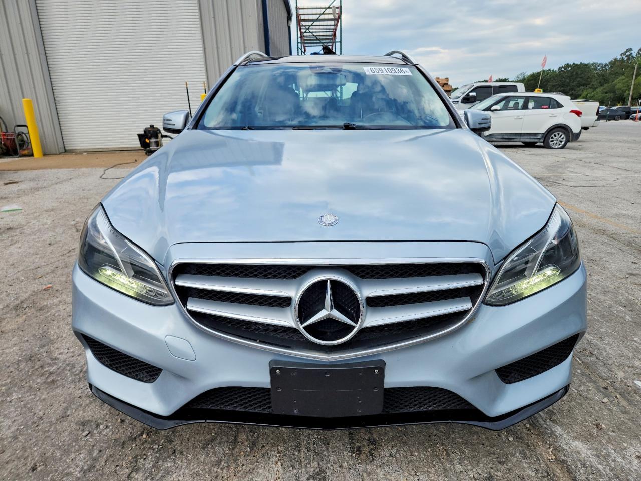2014 Mercedes-Benz E 350 4Matic Wagon - Фото 5