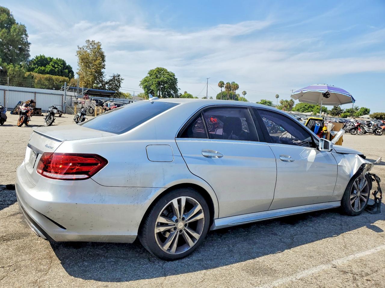 2015 Mercedes-Benz E 350 4Matic - Фото 3