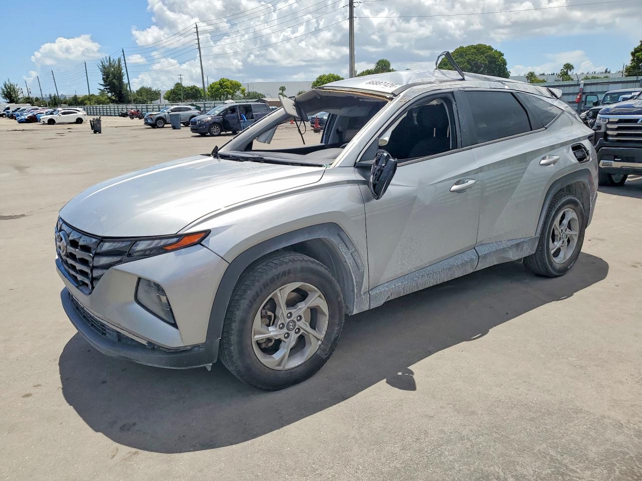 2022 Hyundai Tucson Se