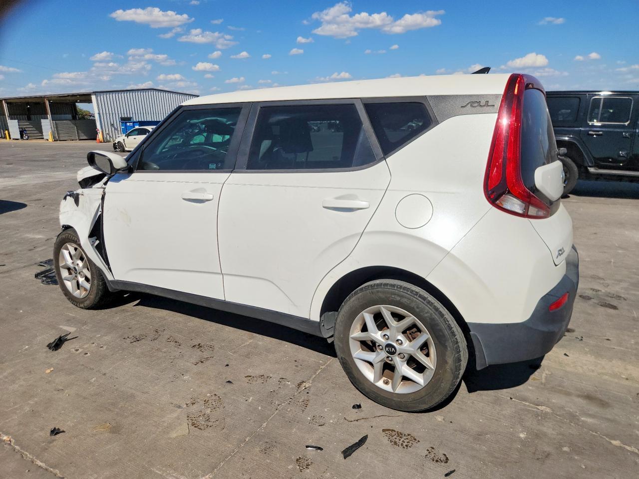 2021 Kia Soul S - Фото 2