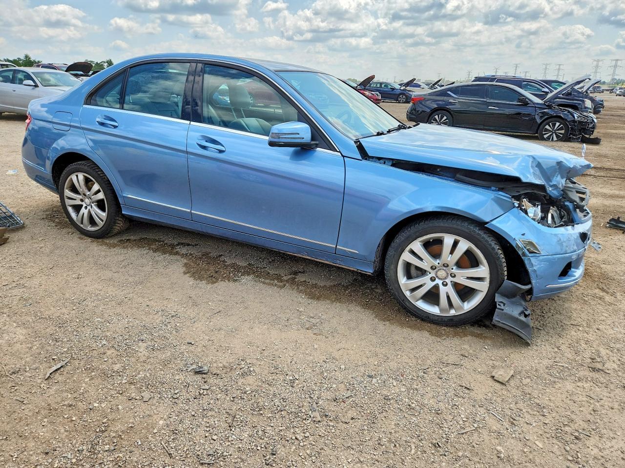 2011 Mercedes-Benz C 300 4Matic - Image 4