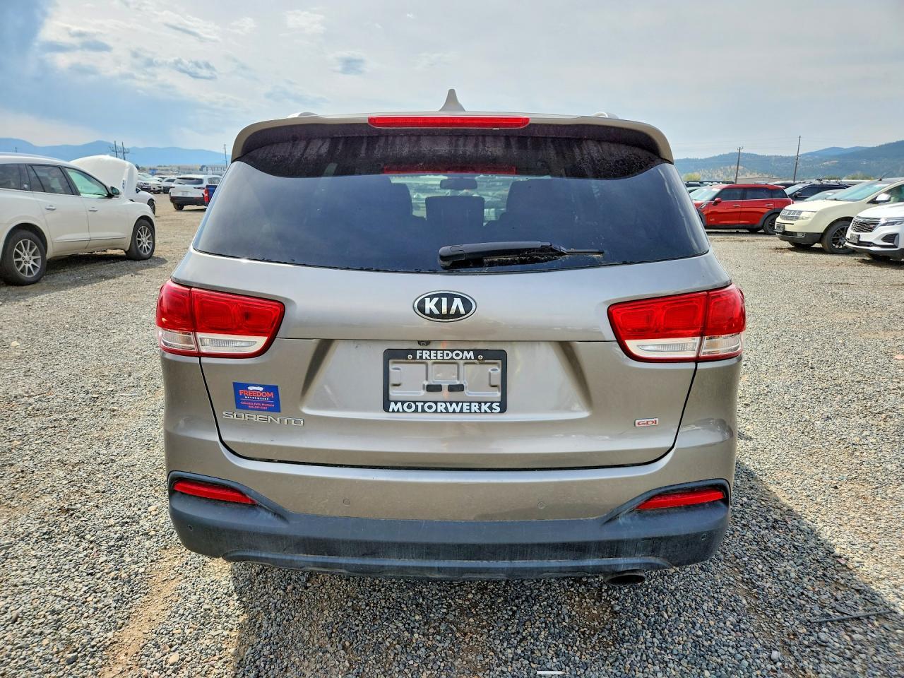 2016 Kia Sorento Lx - Image 6