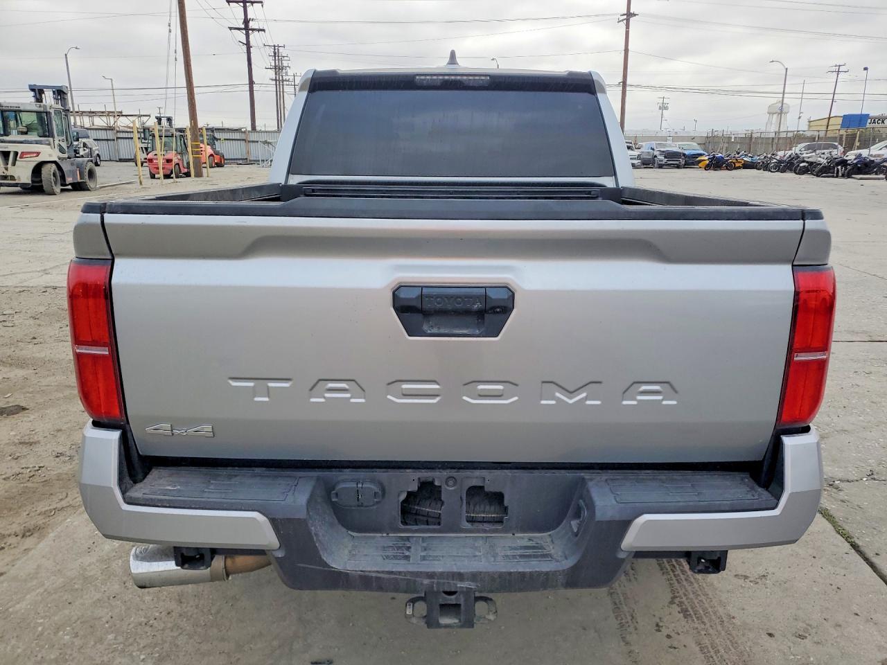 2025 Toyota Tacoma Sr5 - Фото 6