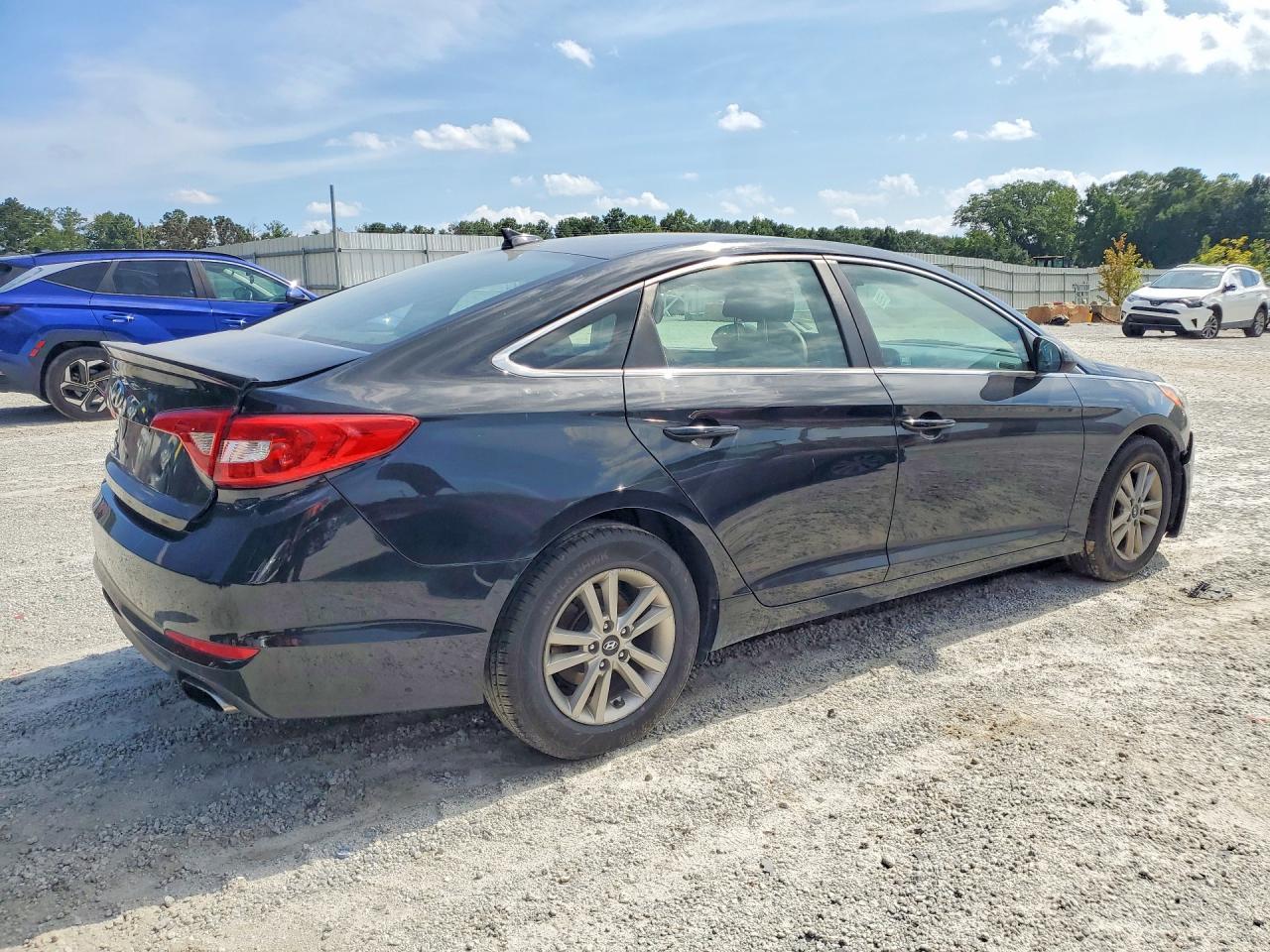 2016 Hyundai Sonata Se - Image 3