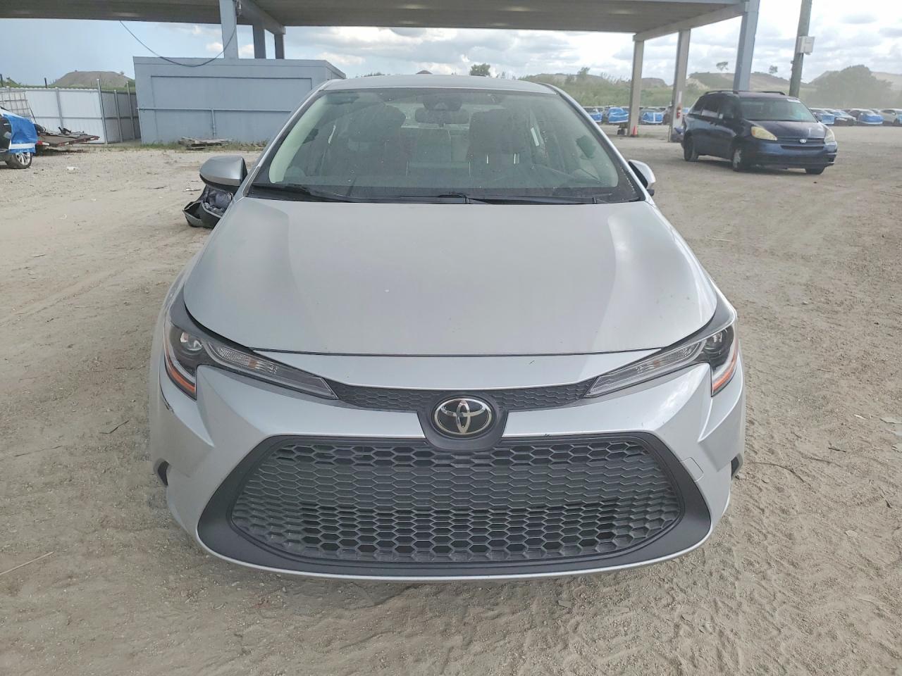 2021 Toyota Corolla Le - Фото 5