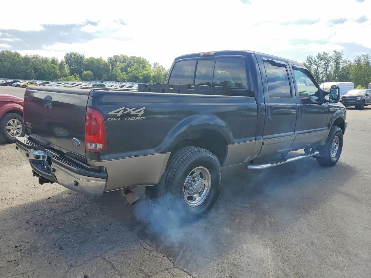 2002 Ford F250 Super Duty - Image 3